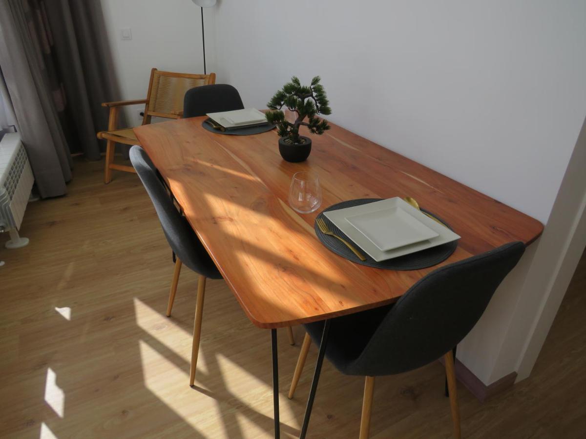 Apartamentos Armanya 3 Lugo Esterno foto